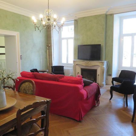 Chambres D'Hotes Chateau De Viviez Exteriör bild