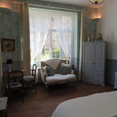 Chambres D'Hotes Chateau De Viviez Exteriör bild